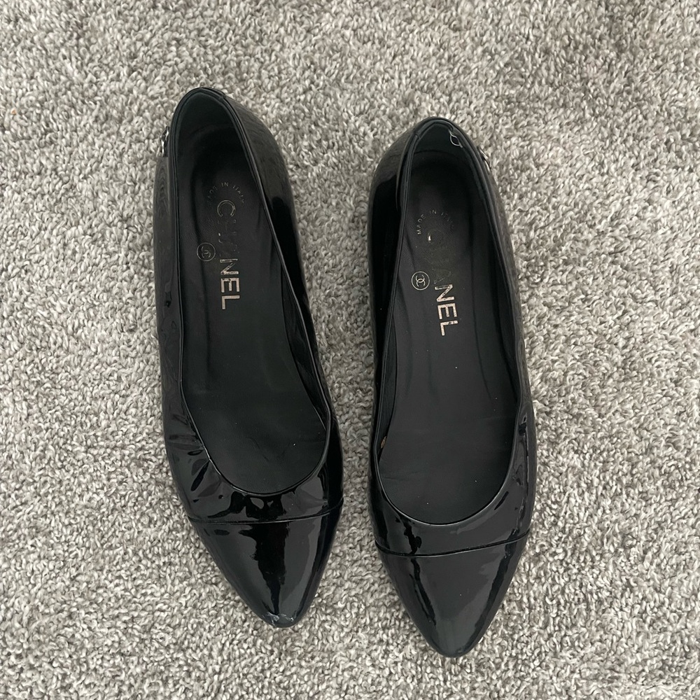 Chanel flats